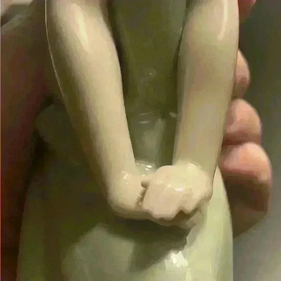 Lladro Curious Girl With Straw Hat. Vintage 1978 - Picture 2 of 7